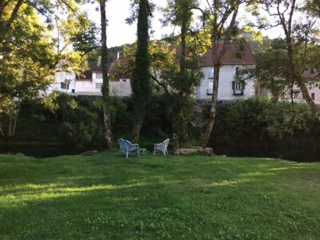 Gîte sur Loue Ornans Extérieur photo