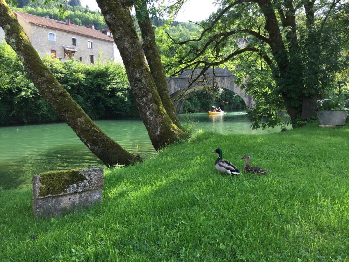 Gîte sur Loue Ornans Extérieur photo